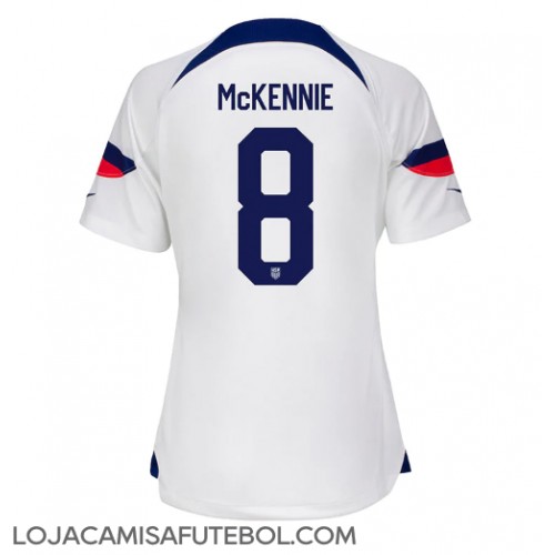Camisa de Futebol Estados Unidos Weston McKennie #8 Equipamento Principal Mulheres Mundo 2022 Manga Curta